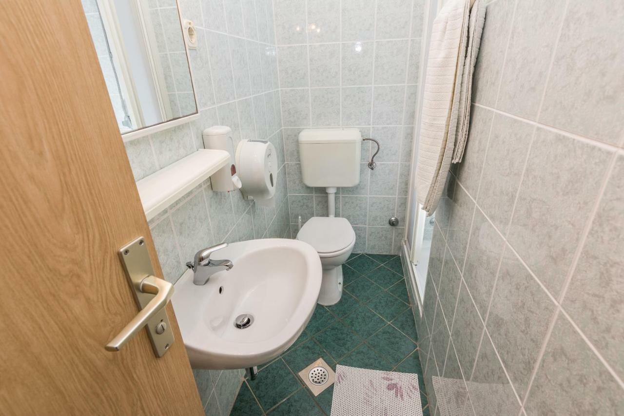 Apartmani Albi 자톤 외부 사진