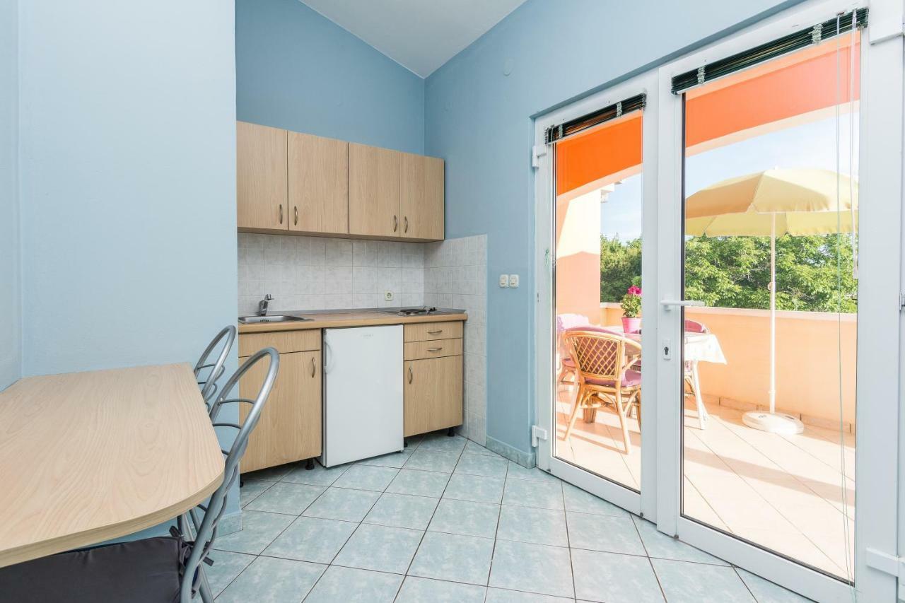 Apartmani Albi 자톤 외부 사진