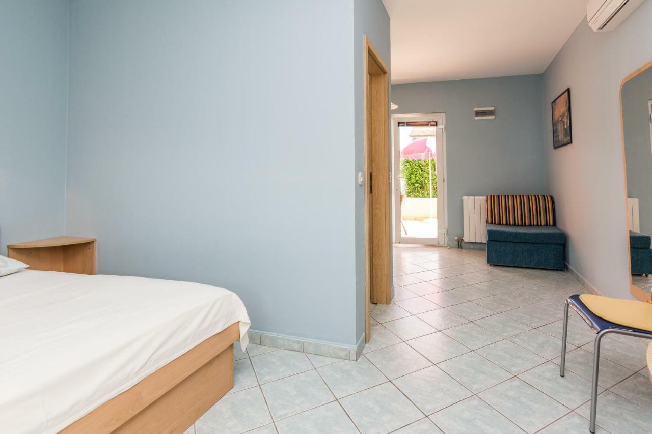 Apartmani Albi 자톤 외부 사진